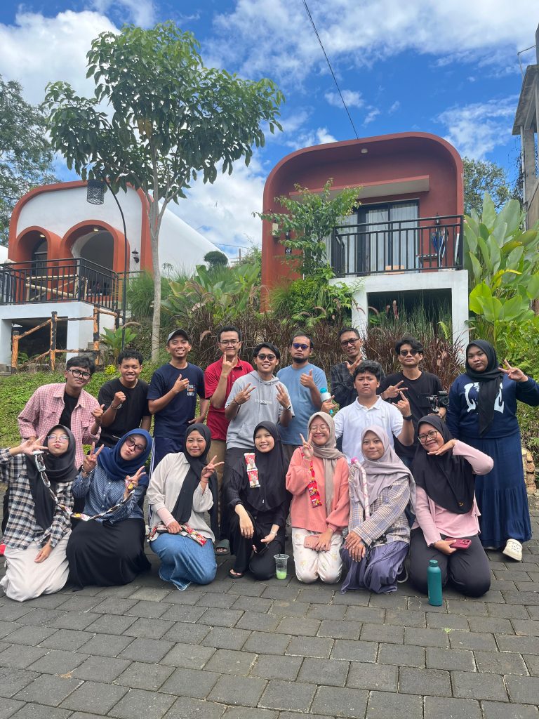 Riuma Resort, Penginapan Hidden Gem dengan View Pegunungan